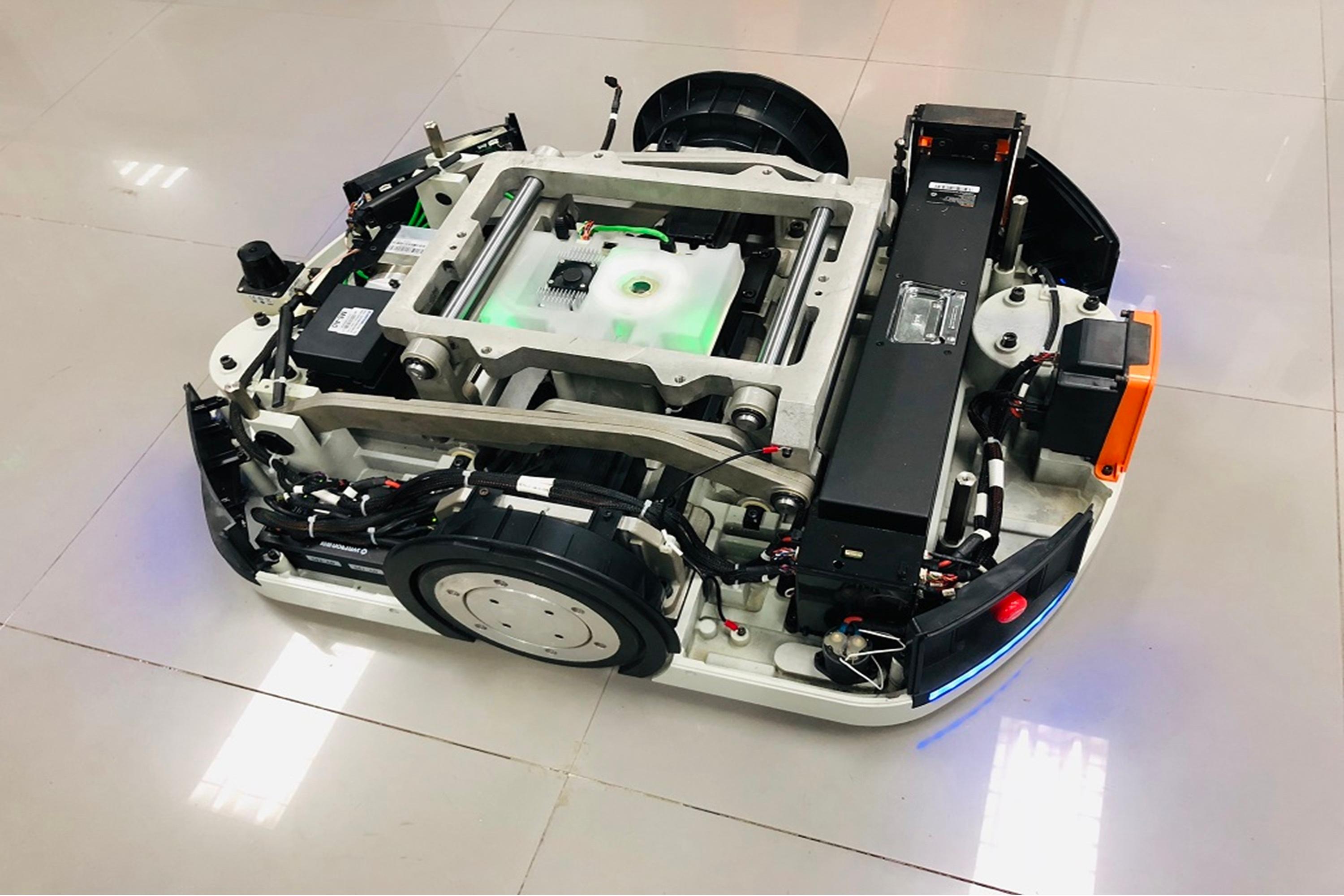 AGV 1